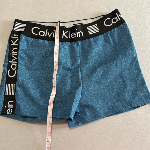 ✨NWOT✨Sexy 🛍️ and cute gym outfit CK - black - Picture 3 of 9